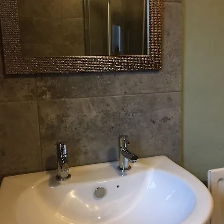 בית הארחה Westbury House