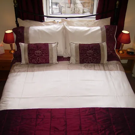 Westbury House בית הארחה ווינדרמר