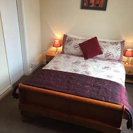 Westbury House 3* ווינדרמר