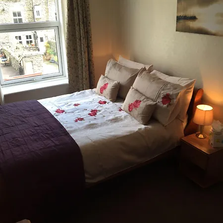 בית הארחה Westbury House ווינדרמר