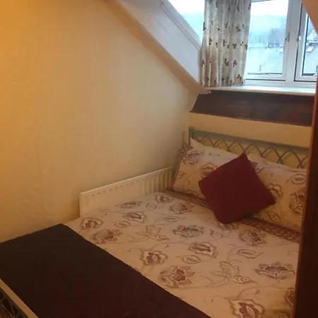 Westbury House 3* ווינדרמר